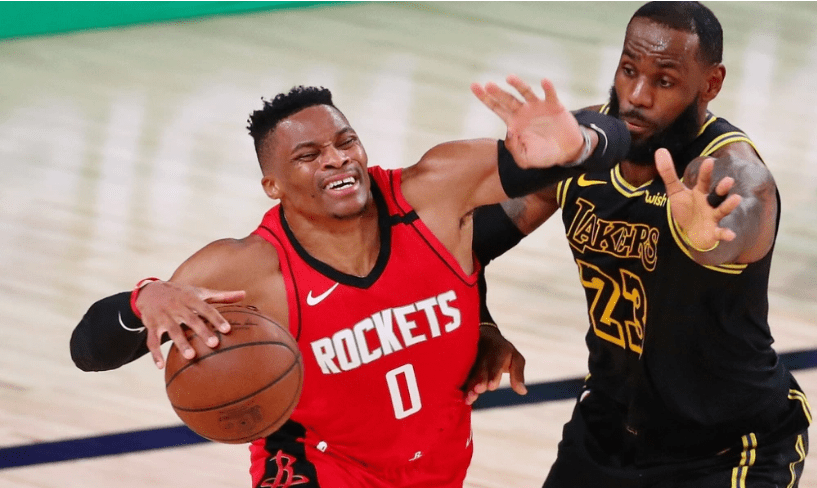  卡尔斯鲁厄快速反击犀利，转换效率堪称典范  